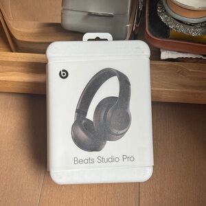 Beats by Dre Studio Pro Over-Ear Headphones - Black